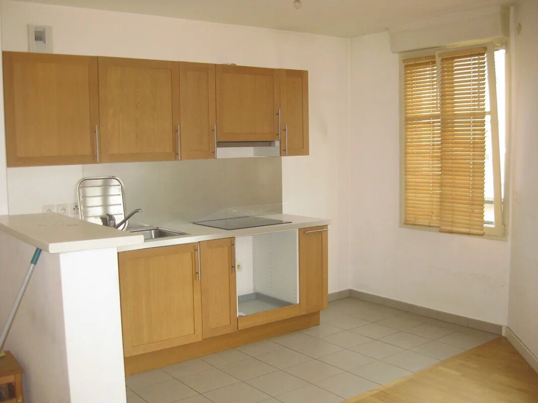Appartement à vendre, 61m², Buc