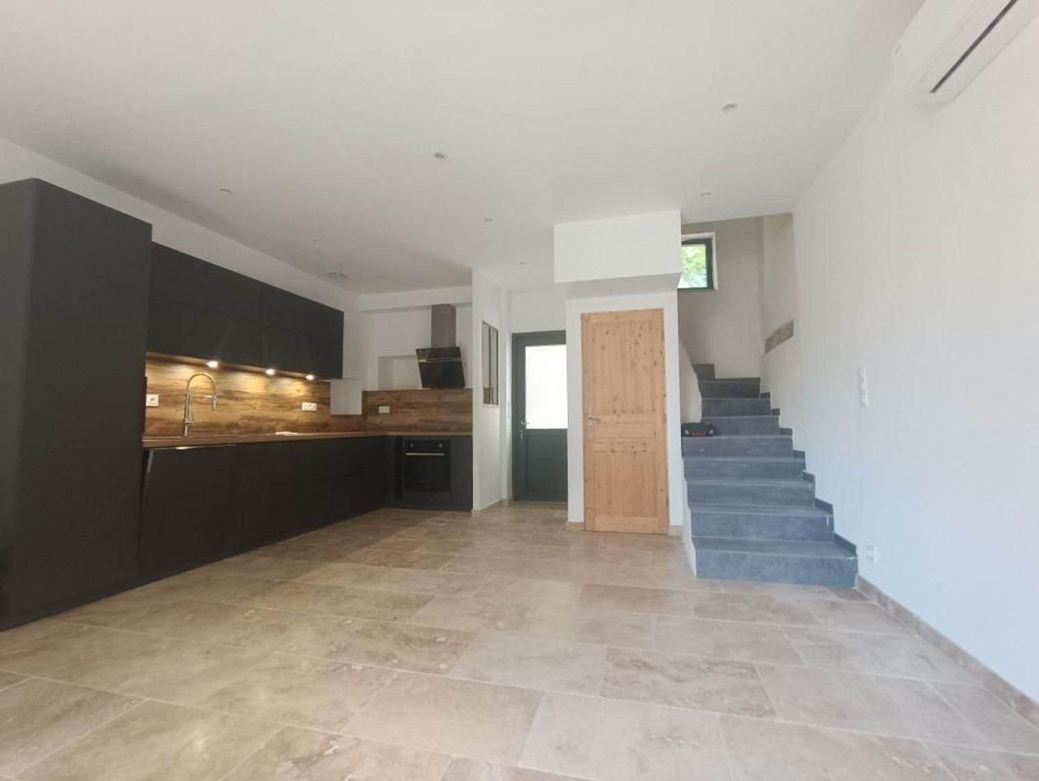 Maison à vendre, 115m², Malemort-du-Comtat