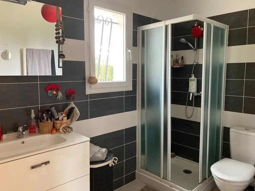 Maison à louer, 77m², Rochefort-du-Gard