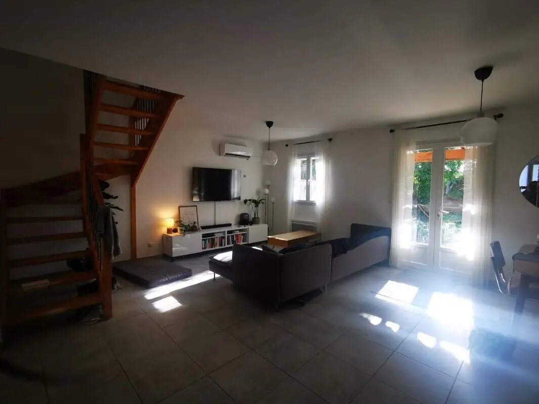 Maison à louer, 77m², Rochefort-du-Gard