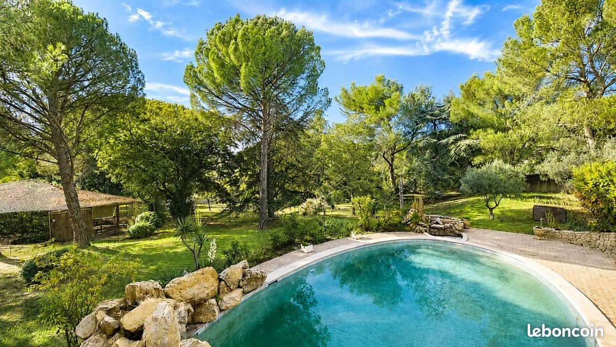 Maison à vendre, 218m², Villeneuve-lès-Avignon