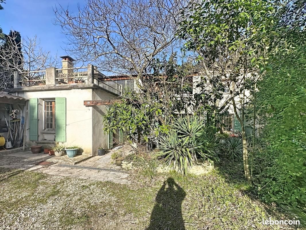 Maison à vendre, 219m², Villeneuve-lès-Avignon