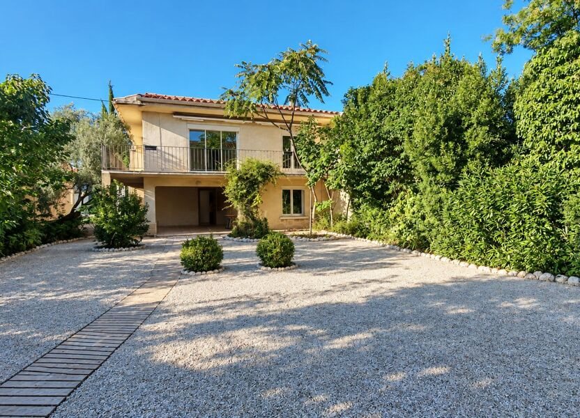 Maison à louer, 117m², Villeneuve-lès-Avignon