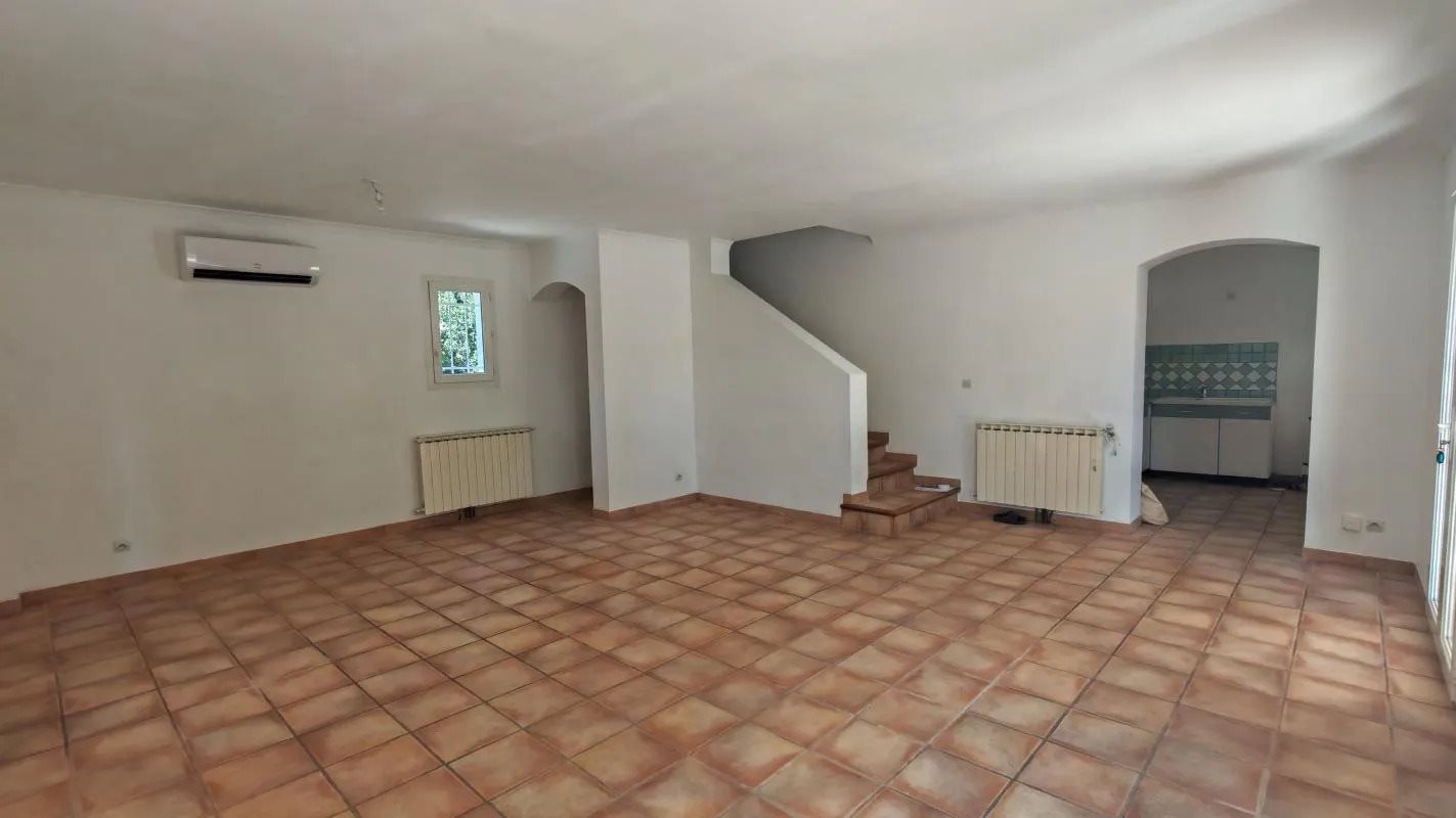 Maison à louer, 97m², Les Angles
