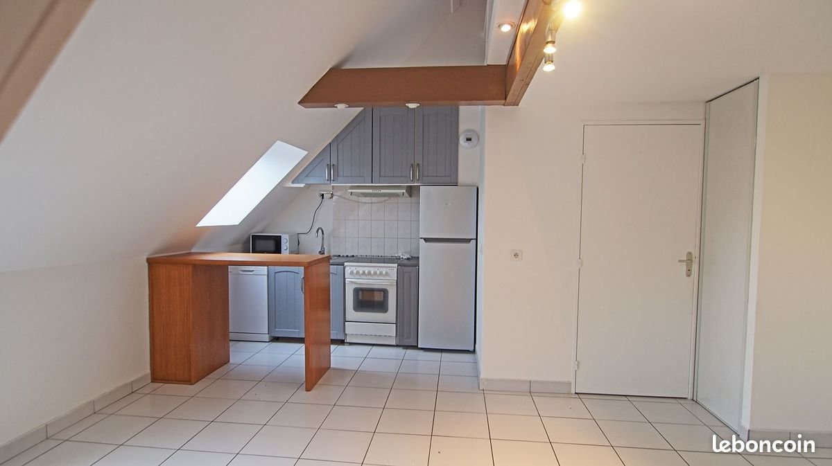 Appartement à louer, 23m², Neauphle-le-Château