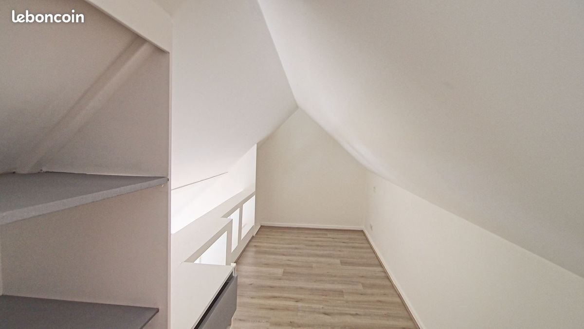 Appartement à louer, 23m², Neauphle-le-Château
