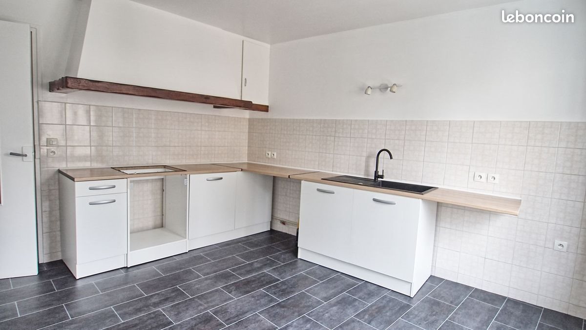 Maison à louer, 111m², Garancières
