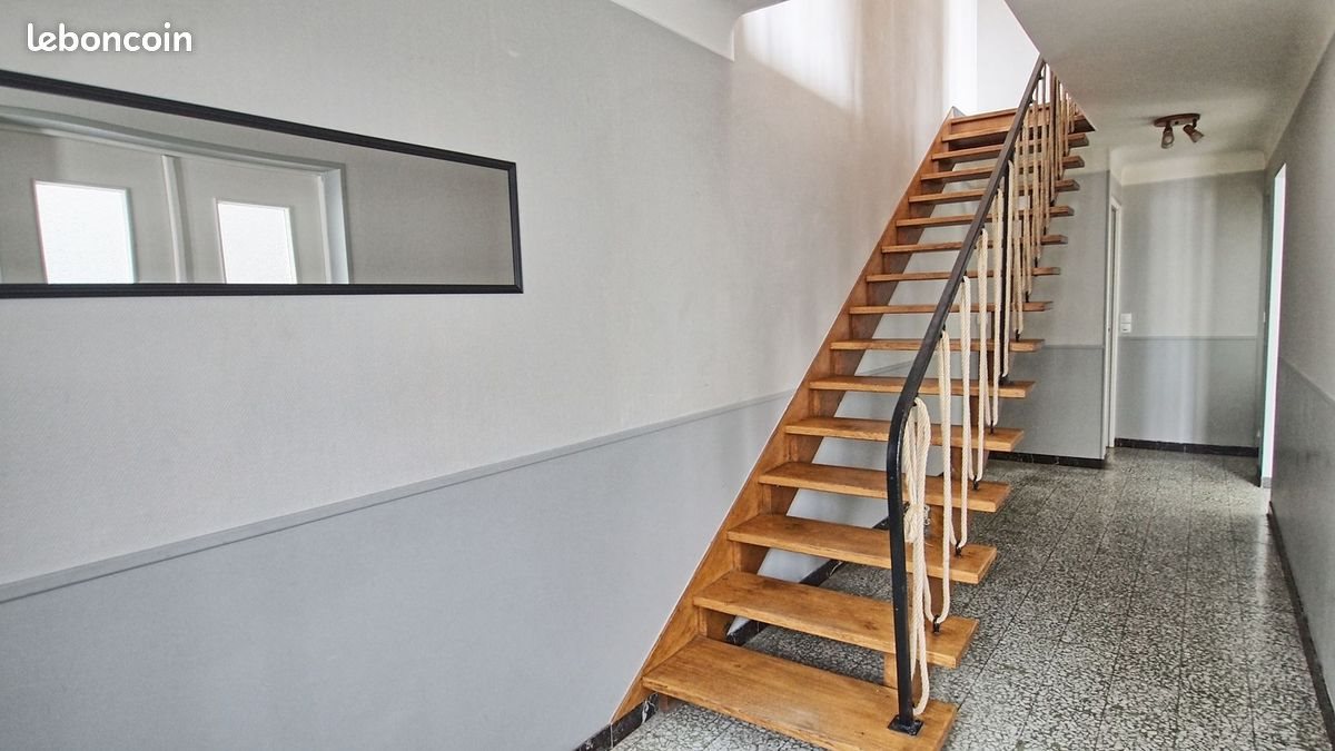 Maison à louer, 111m², Garancières