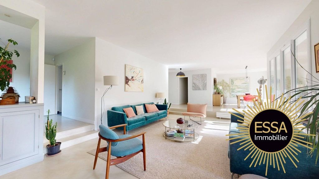 Maison à vendre, 200m², Saint-Nom-la-Bretèche