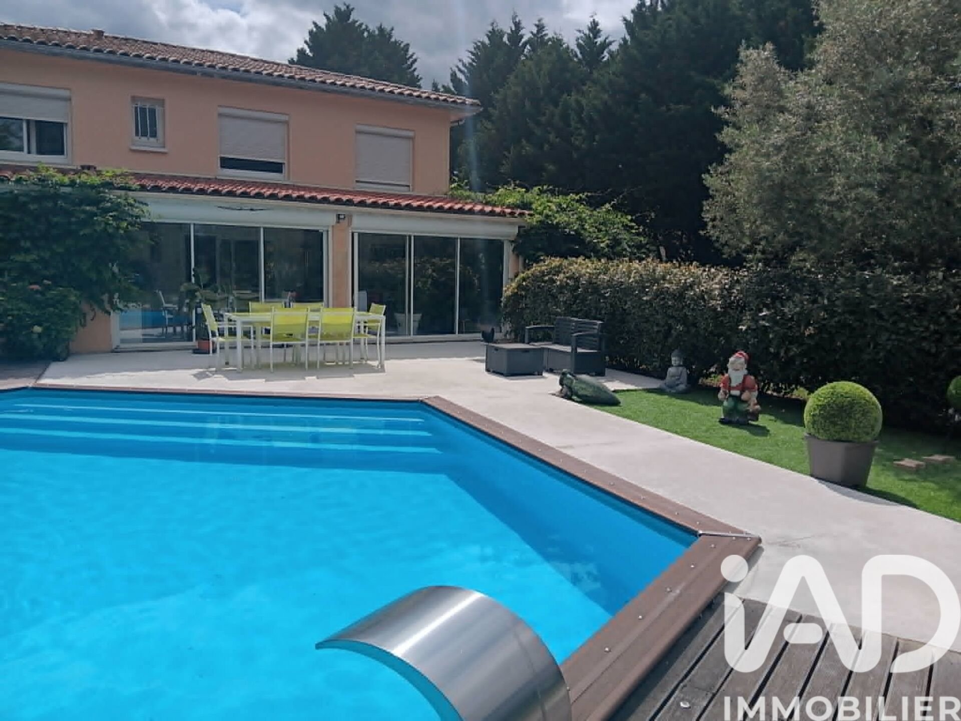 Maison à vendre, 220m², Saint-Étienne-de-Tulmont