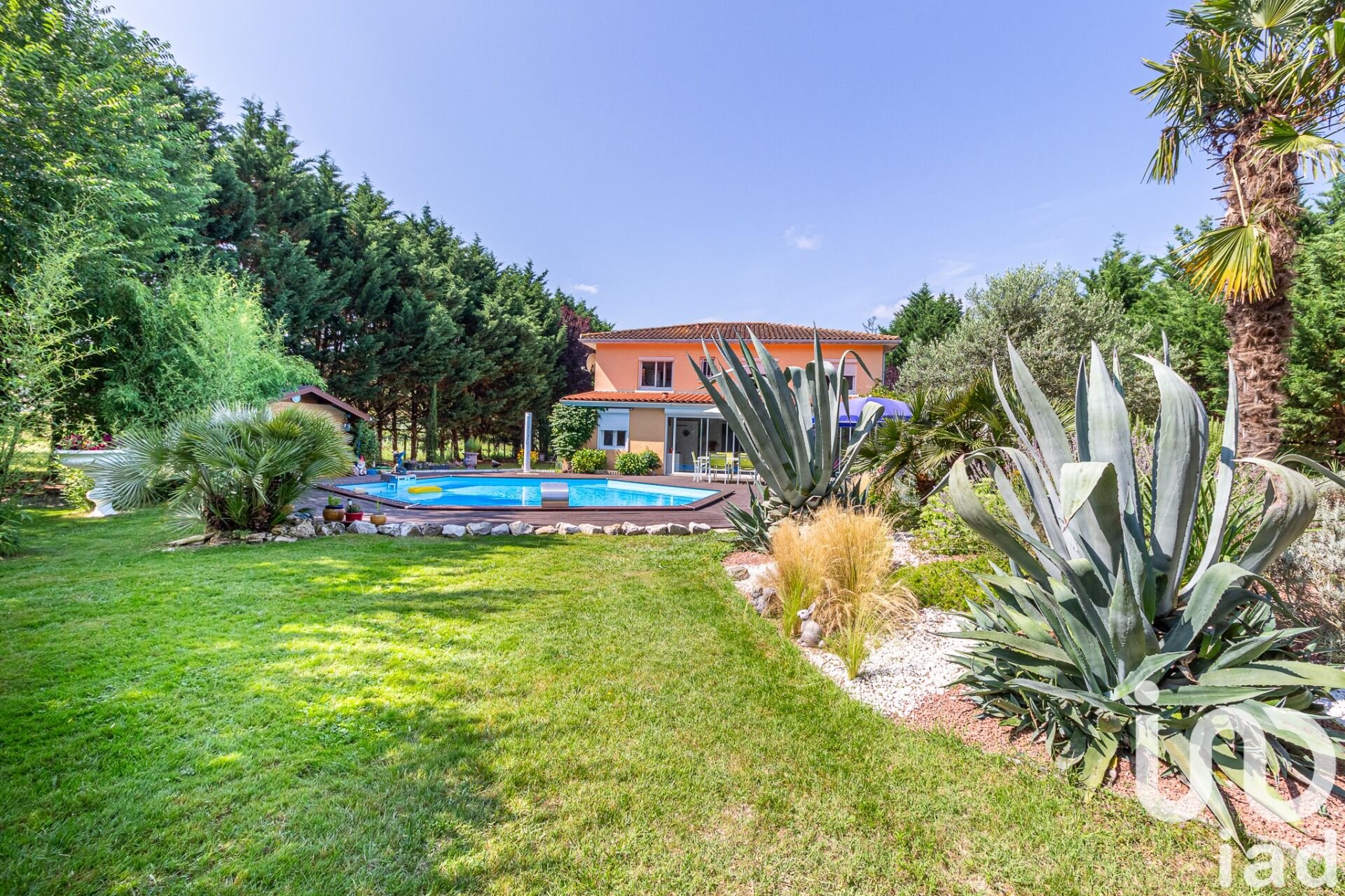 Maison à vendre, 220m², Saint-Étienne-de-Tulmont