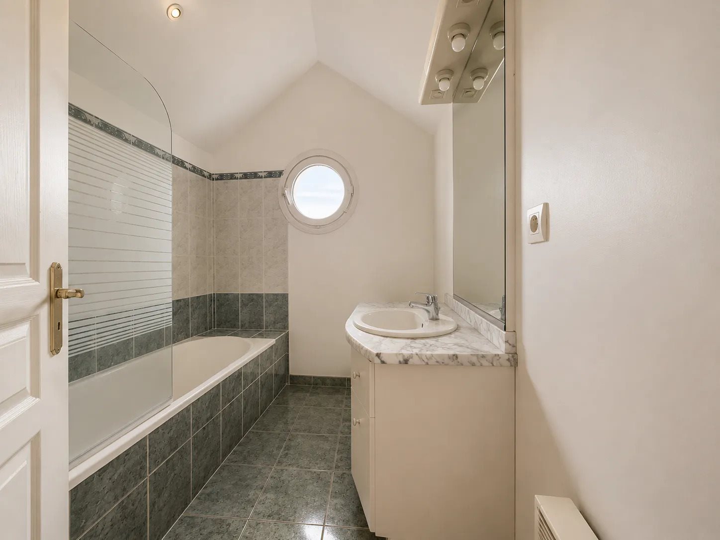 Appartement à louer, 53m², Neauphle-le-Château
