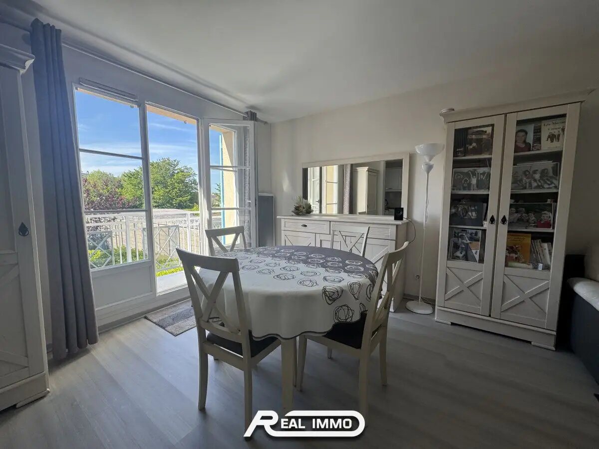 Appartement à vendre, 61m², Neauphle-le-Château