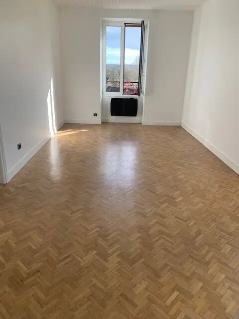 Appartement à louer, 60m², Le Mesnil-le-Roi