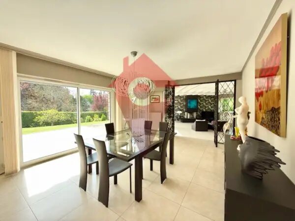 Maison à vendre, 220m², Orgeval