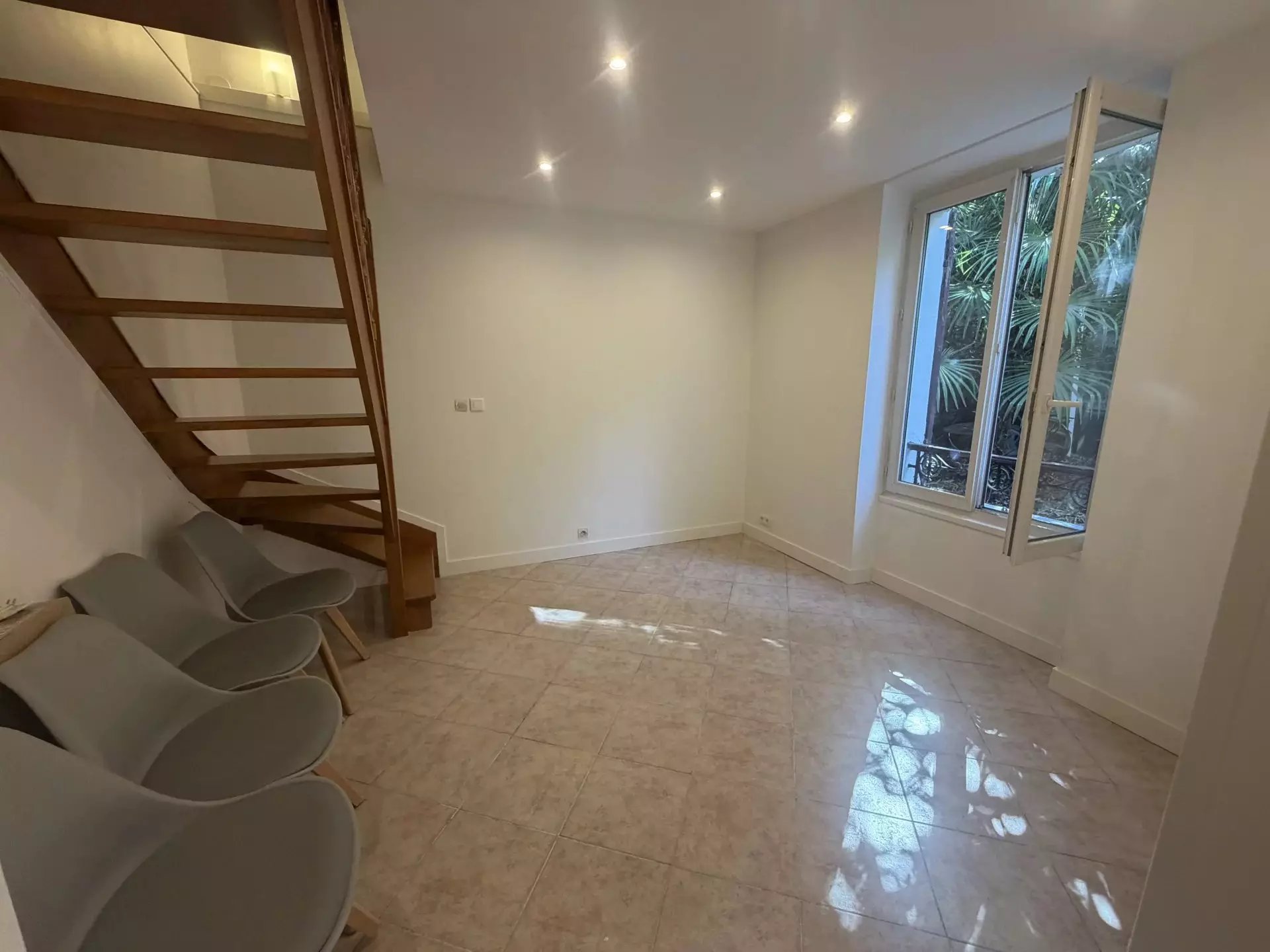 Maison à louer, 37m², Nanterre