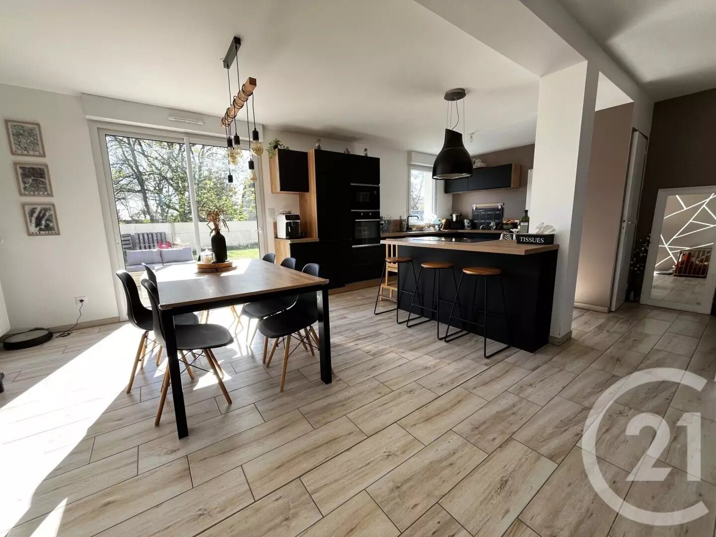 Maison à vendre, 101m², Ablis