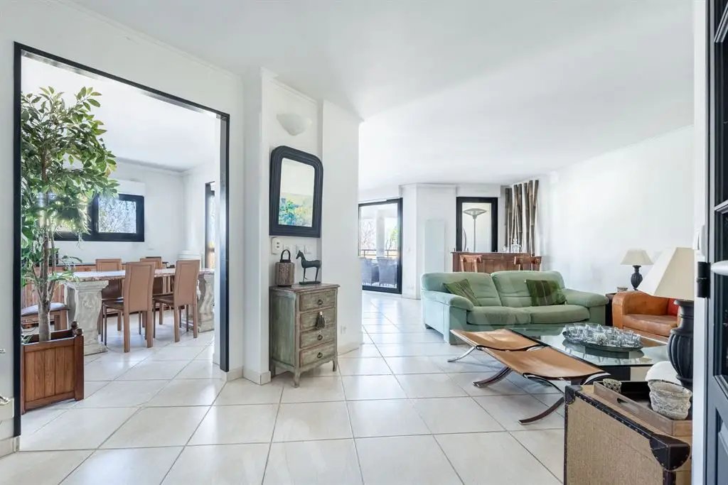 Appartement à vendre, 145m², Garches