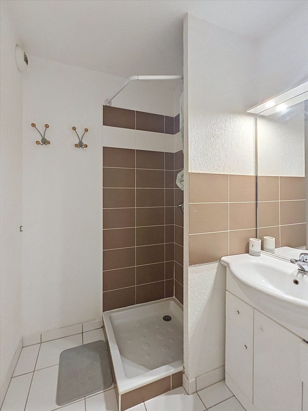 Appartement à louer, 42m², Lanta