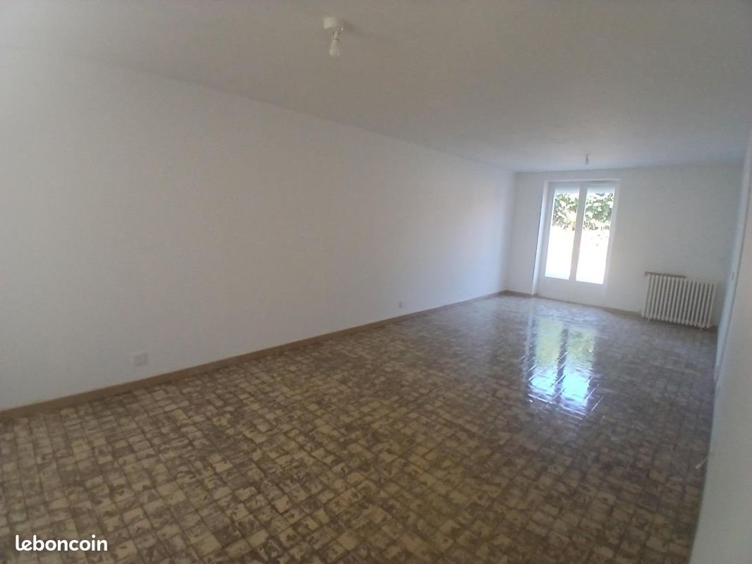 Maison à louer, 141m², Cunac
