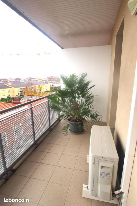 Appartement à louer, 61m², Albi