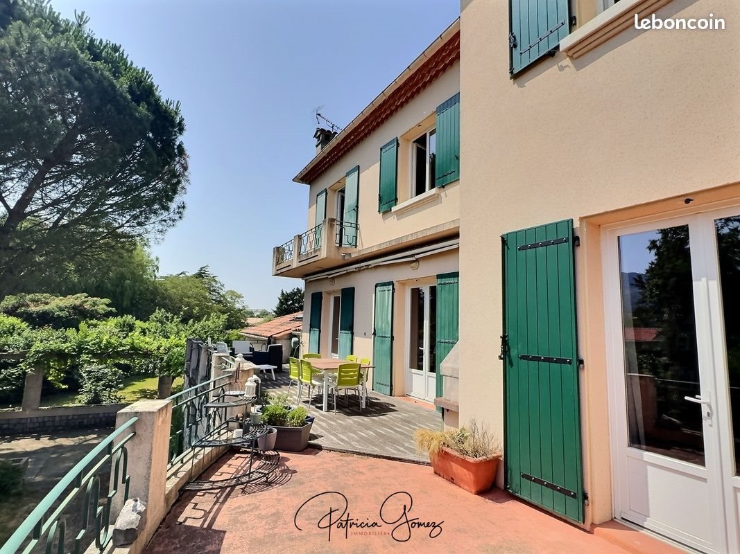 Maison à vendre, 210m², Mazamet