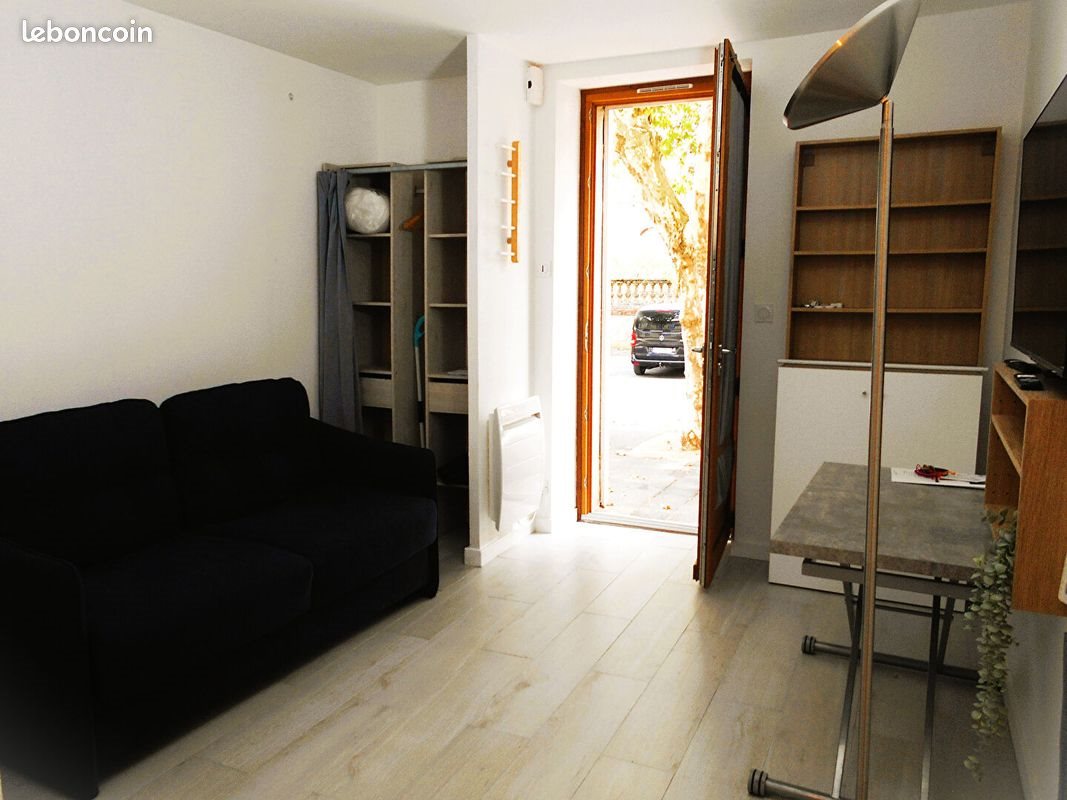 Appartement à louer, 18m², Saint-Sulpice-la-Pointe