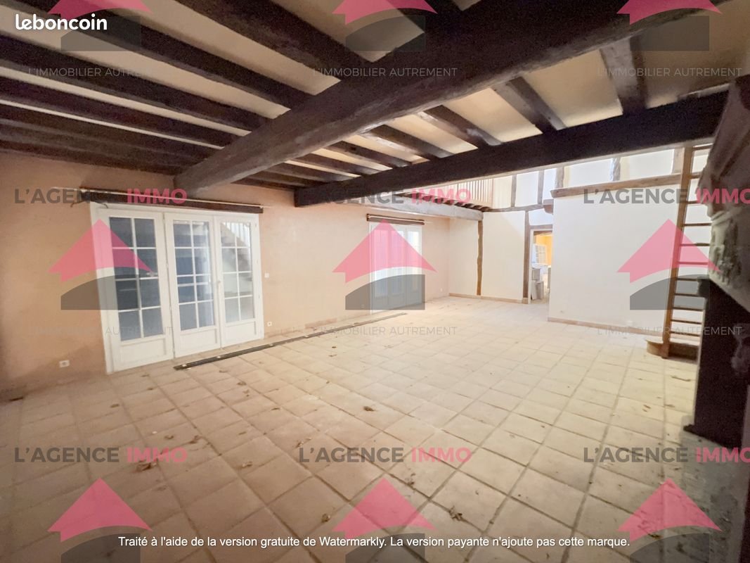 Maison à vendre, 314m², Saïx