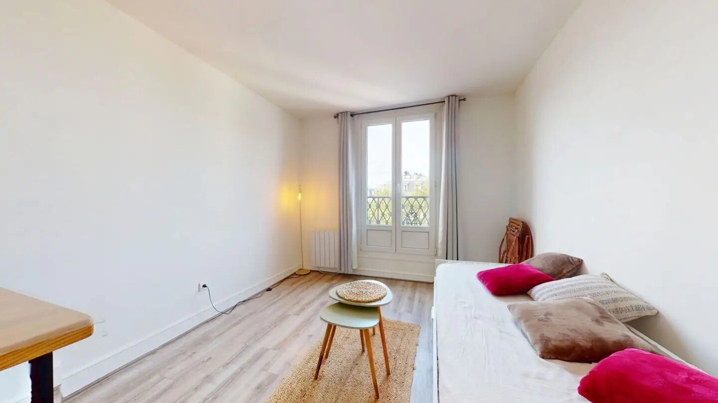 Appartement à louer, 18m², Paris 19ème