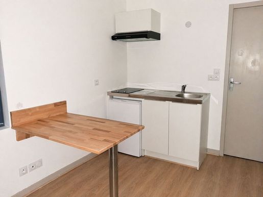Advert pic 0