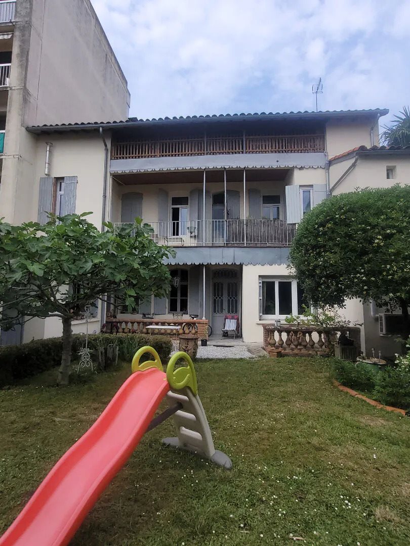 Appartement à vendre, 501m², Montauban
