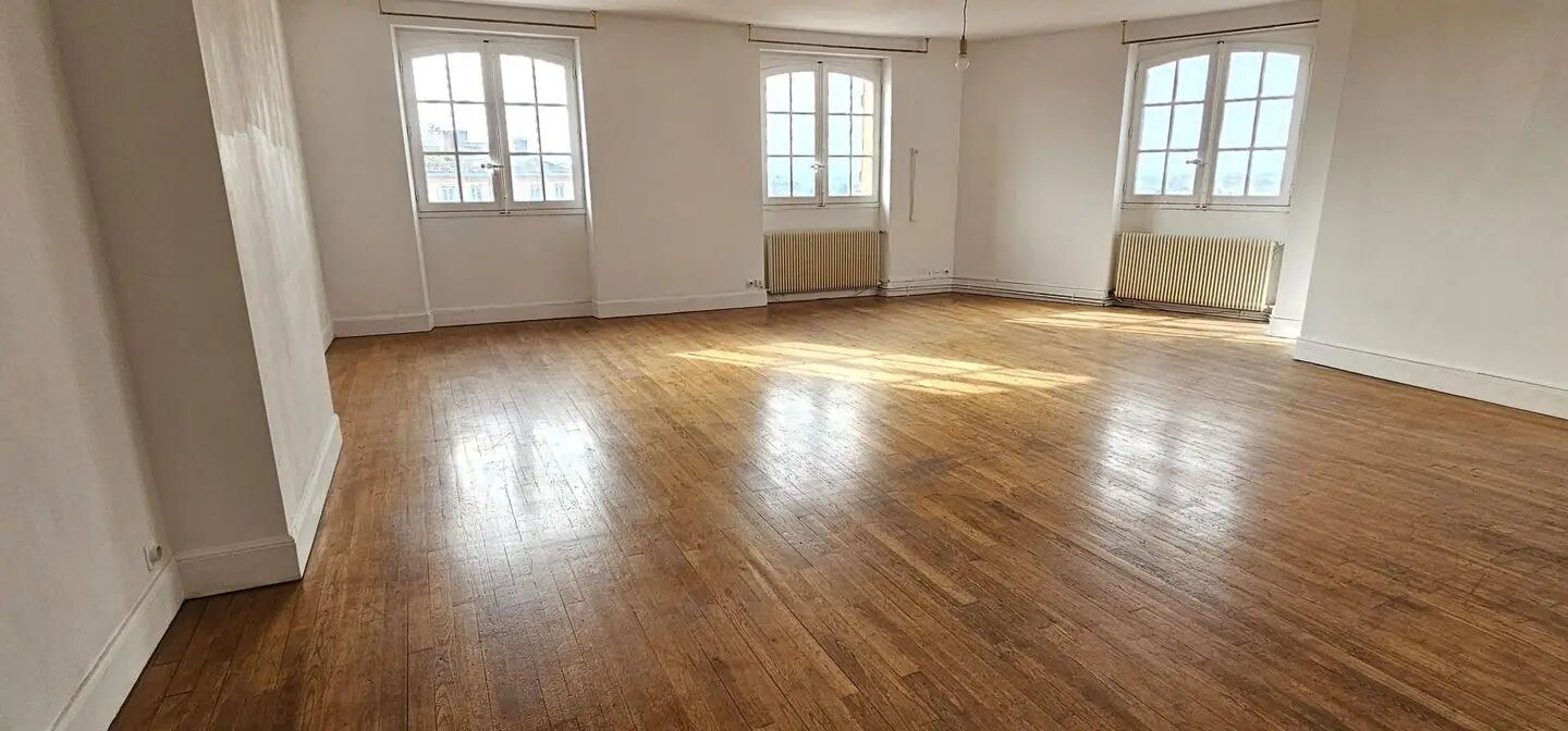 Appartement à louer, 159m², Montauban
