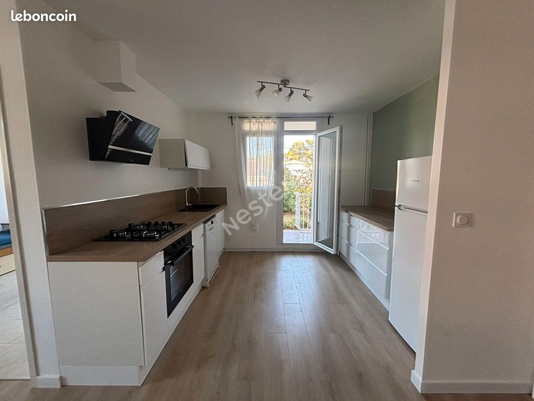 Appartement à louer, 61m², Le Pradet
