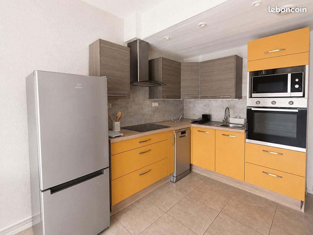 Appartement à louer, 51m², Carqueiranne