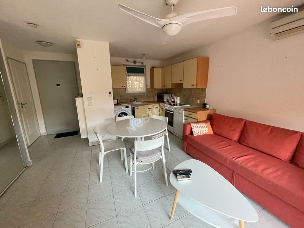 Appartement à louer, 31m², Hyères