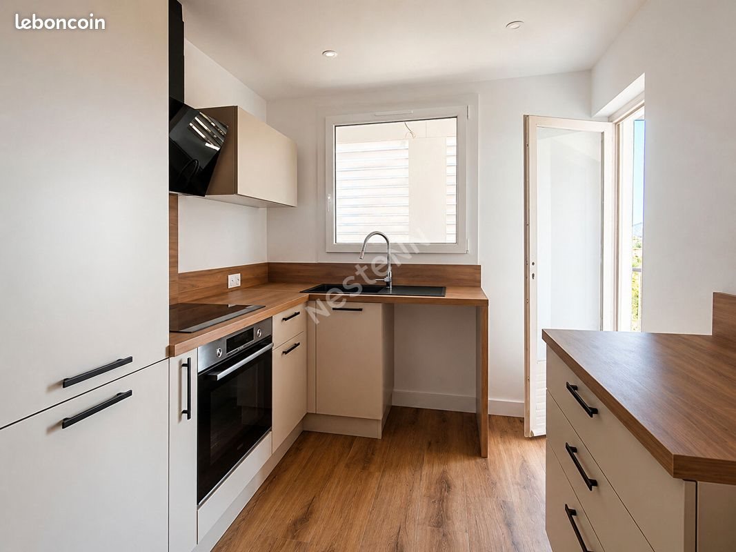 Appartement à louer, 78m², La Garde