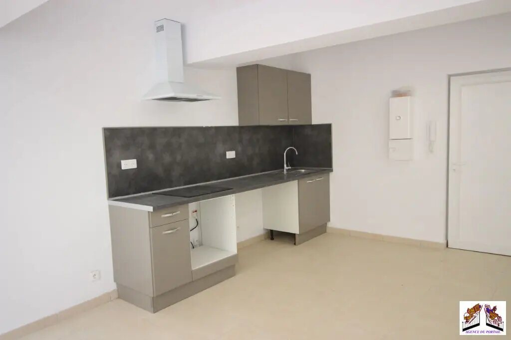 Appartement à louer, 46m², Rians