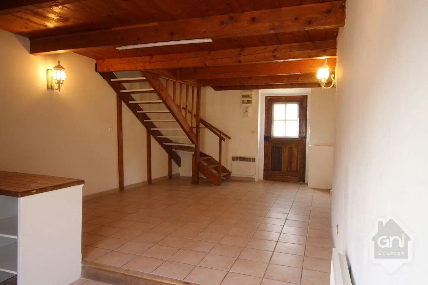 Appartement à louer, 57m², Rians