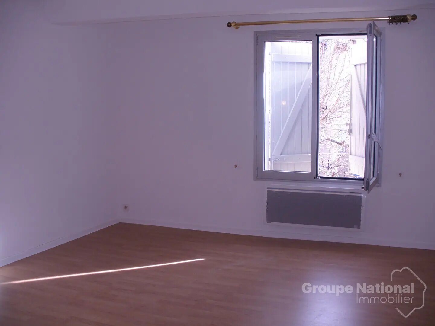 Appartement à louer, 66m², Rians