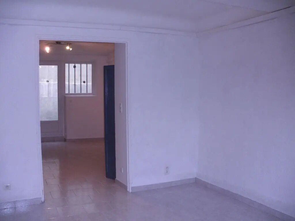 Maison à louer, 162m², Ginasservis