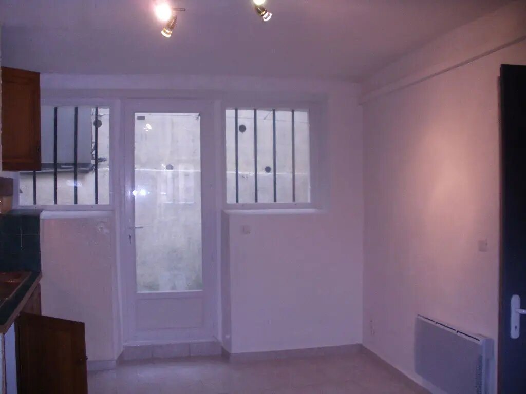 Maison à louer, 162m², Ginasservis