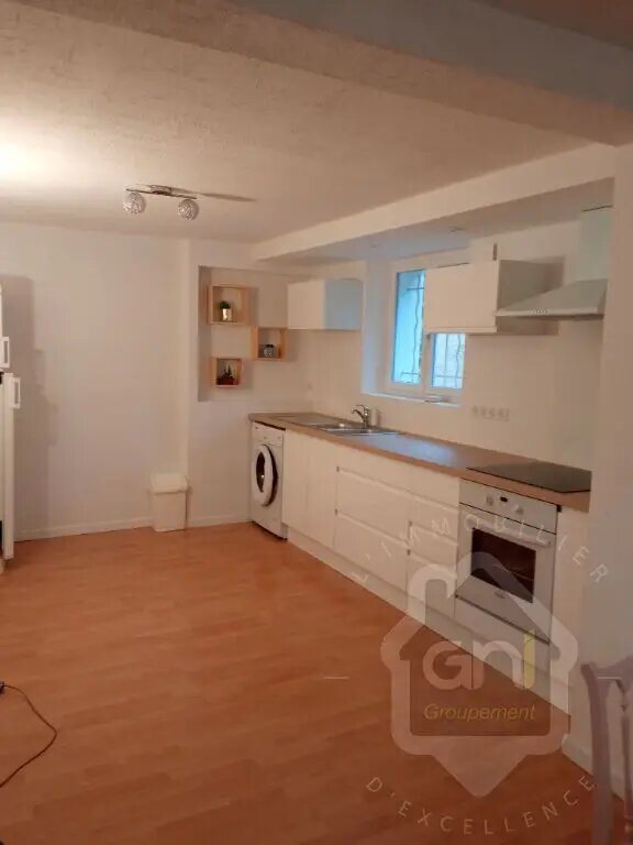 Appartement à louer, 43m², Rians