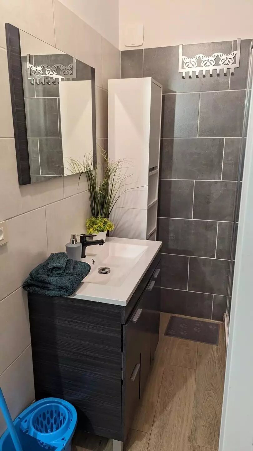 Appartement à vendre, 30m², Pourrières