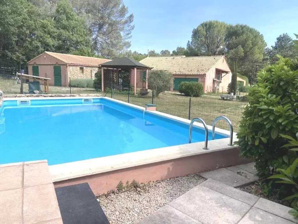 Maison à vendre, 123m², Tourves
