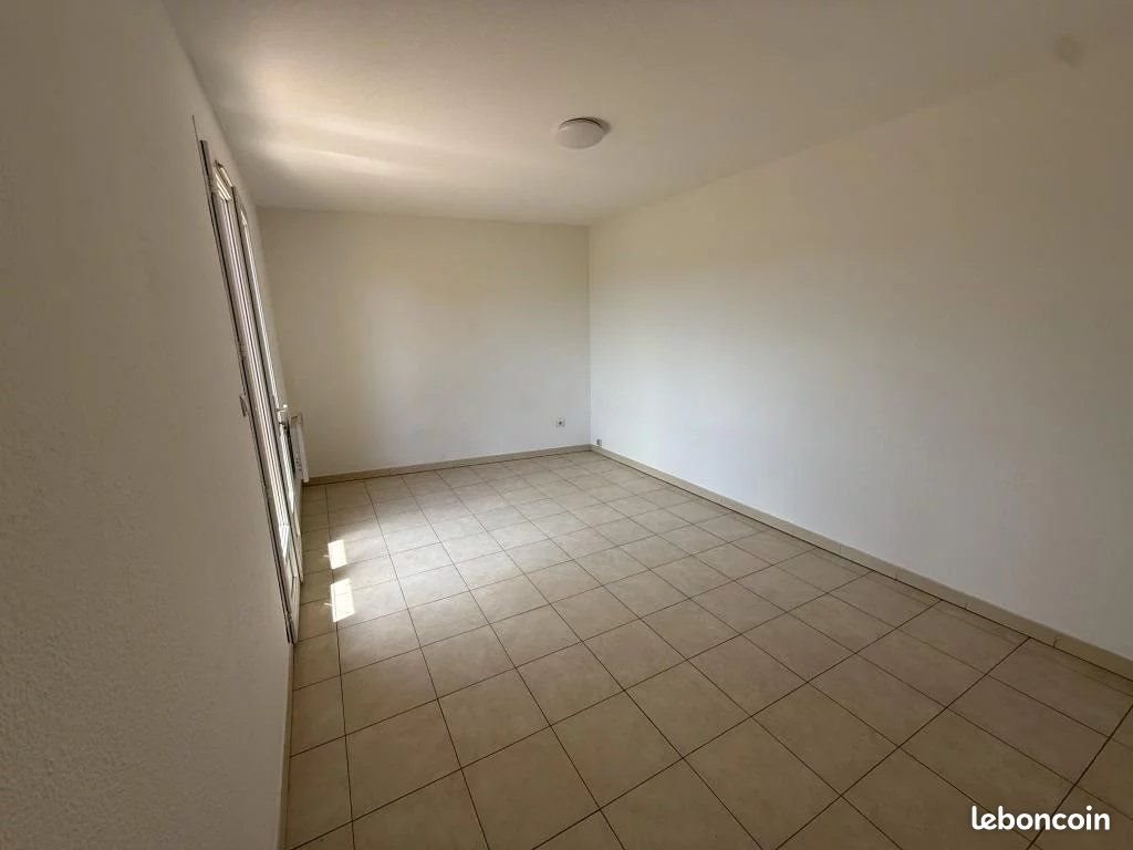 Appartement à vendre, 70m², Saint-Maximin-la-Sainte-Baume