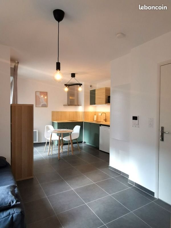 Appartement à louer, 23m², Toulon