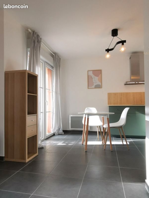 Appartement à louer, 23m², Toulon