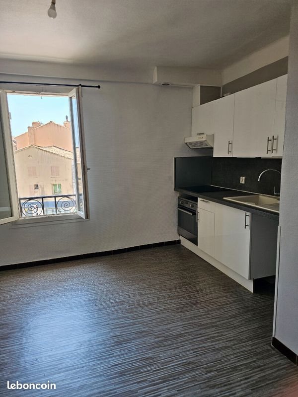 Appartement à louer, 98m², La Garde