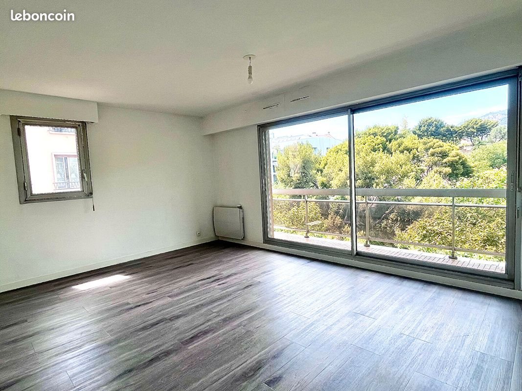 Appartement à louer, 33m², Toulon