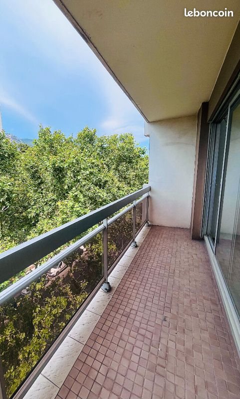 Appartement à louer, 33m², Toulon